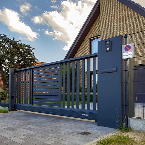 Neige, températures négatives ? Comment motoriser son portail